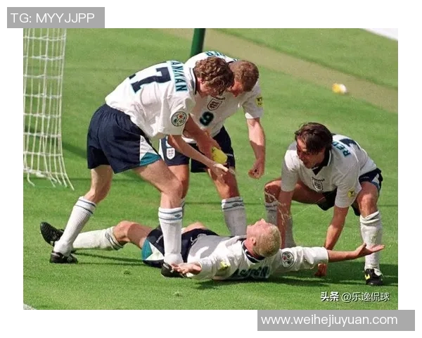 亲密接触足球明星背后的故事与精彩瞬间视频分享